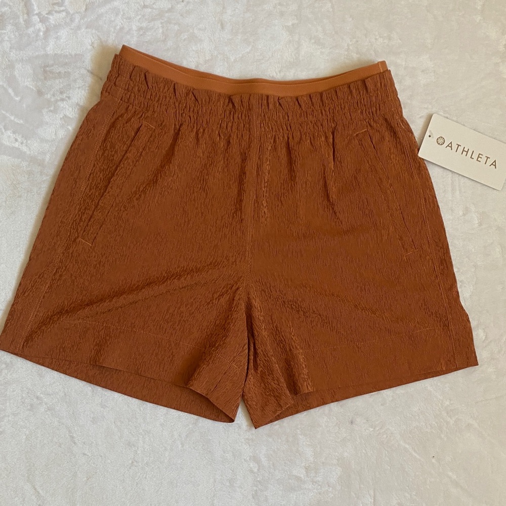 Athleta Women's Athletic Shorts in Rust
